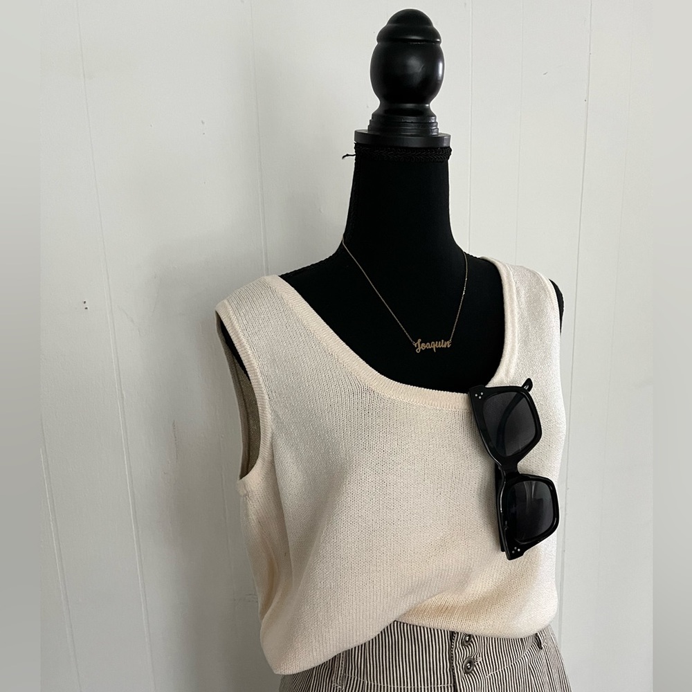 Cream Tank - Picture 2 of 2